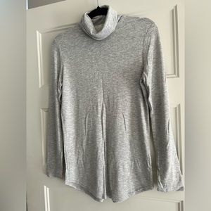 Gray turtleneck